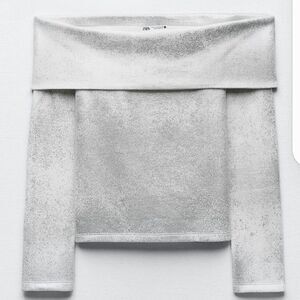NEW ZARA WOMEN’S EXPOSED SHOULDER METALLIC SWEATER SIZE M